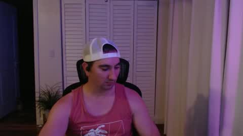 Snapshot of uglyduck3532 chatting on 12.03.25 uglyduck3532 online show from 12.03.25