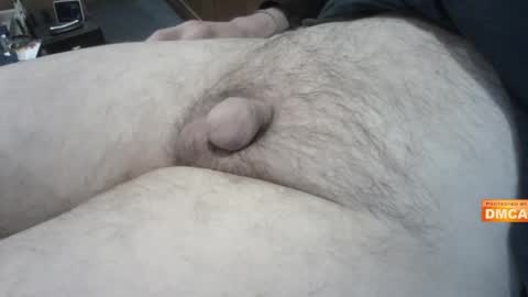 Snapshot of uk_exhibitionist70 chatting on 01.12.25 Hairy UK guy online show from 01.12.25