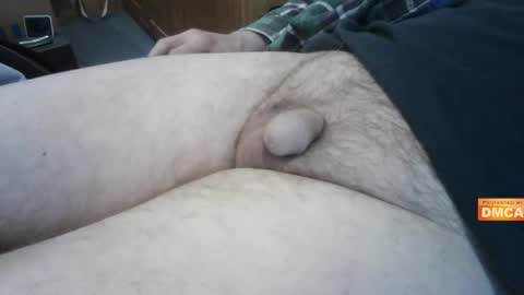 Snapshot of uk_exhibitionist70 chatting on 01.14.25 Hairy UK guy online show from 01.14.25