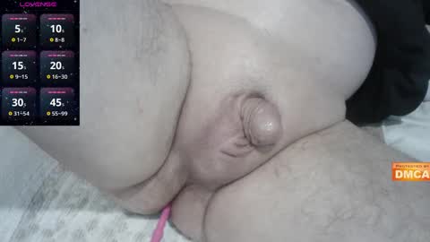 Snapshot of uk_exhibitionist70 chatting on 02.21.25 Hairy UK guy online show from 02.21.25