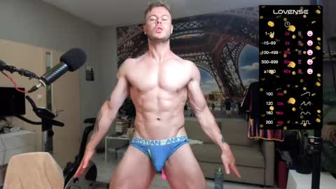 Snapshot of ukgymboy chatting on 05.31.26 James Iron online show from 05.31.26