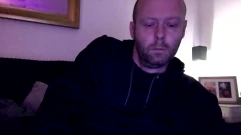 Snapshot of ukmatty3 chatting on 12.03.25 ukmatty3 online show from 12.03.25