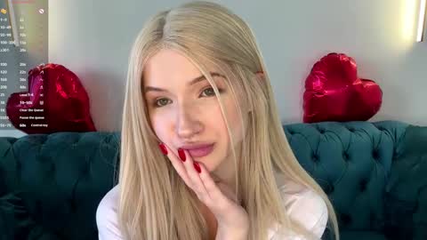 Vikki online show from 04.28.26