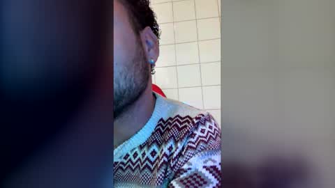 Snapshot of ulises99101104047 chatting on 04.12.26 ulises99101104047 online show from 04.12.26