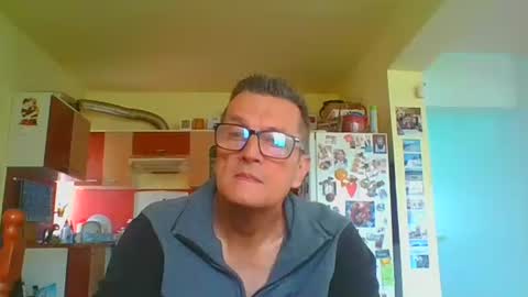 ulmeni7 online show from 04.13.26