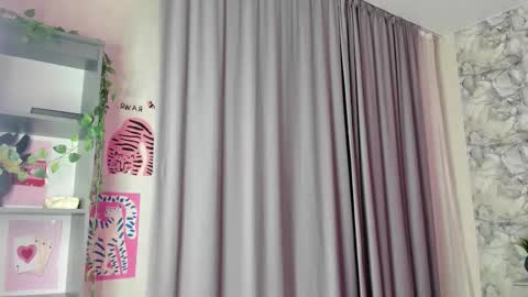 Melena online show from 10.28.25