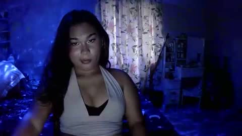 Snapshot of ultimateitgirl chatting on 09.18.25 ultimateitgirl online show from 09.18.25