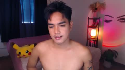 Snapshot of ultimatesexytrans chatting on 03.04.25 Alex online show from 03.04.25