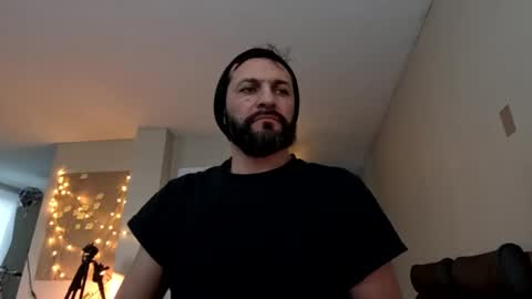 Snapshot of ultratoaster chatting on 01.02.25 ultratoaster online show from 01.02.25