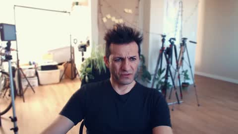 Snapshot of ultratoaster chatting on 02.27.25 ultratoaster online show from 02.27.25