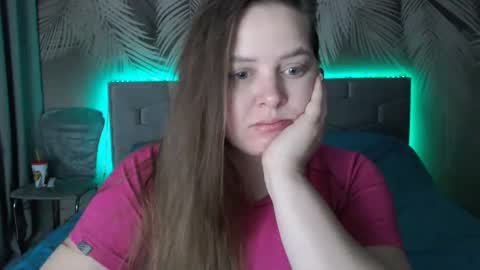 Snapshot of ulystar chatting on 01.18.25 Ulyana online show from 01.18.25