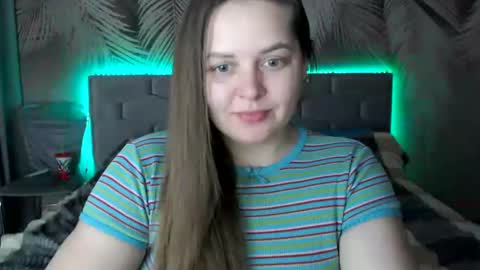 Snapshot of ulystar chatting on 01.21.25 Ulyana online show from 01.21.25