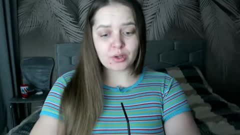 Snapshot of ulystar chatting on 01.24.25 Ulyana online show from 01.24.25