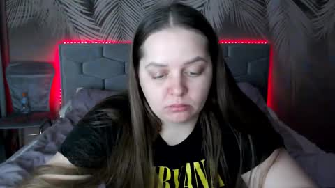 Snapshot of ulystar chatting on 02.11.25 Ulyana online show from 02.11.25