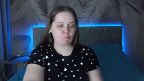 Snapshot of ulystar chatting on 02.15.25 Ulyana online show from 02.15.25