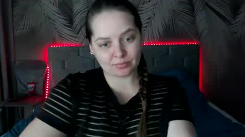 Snapshot of ulystar chatting on 02.24.25 Ulyana online show from 02.24.25