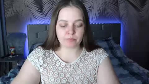 Snapshot of ulystar chatting on 03.04.25 Ulyana online show from 03.04.25