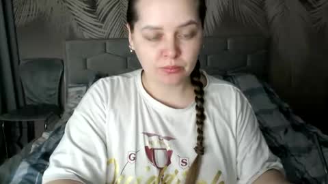 Snapshot of ulystar chatting on 03.05.25 Ulyana online show from 03.05.25