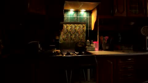 Snapshot of ulystar chatting on 10.05.25 Ulyana online show from 10.05.25