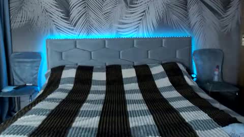 Snapshot of ulystar chatting on 10.06.25 Ulyana online show from 10.06.25