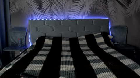 Snapshot of ulystar chatting on 10.25.25 Ulyana online show from 10.25.25