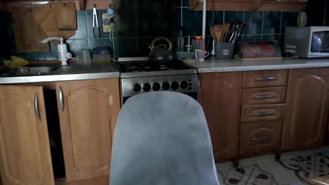 Snapshot of ulystar chatting on 11.23.25 Ulyana online show from 11.23.25