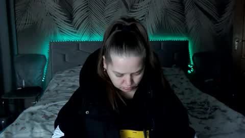 Snapshot of ulystar chatting on 12.02.25 Ulyana online show from 12.02.25