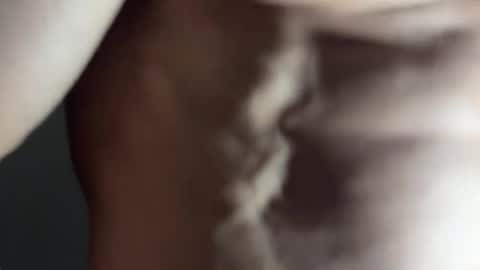 Snapshot of um_cammusc chatting on 03.25.26 Um CM online show from 03.25.26