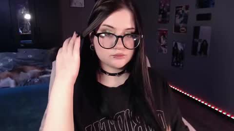 Julia online show from 12.04.24