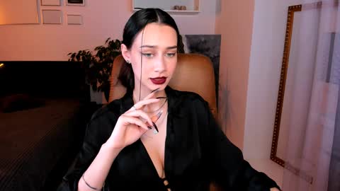 Snapshot of unaericaabistrong chatting on 12.11.24 unaericaabistrong online show from 12.11.24