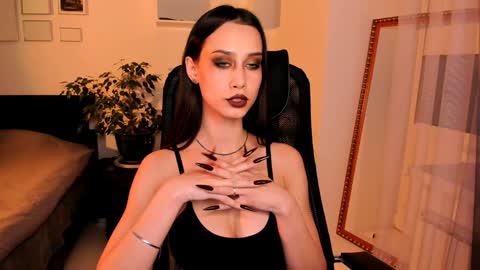 Snapshot of unaericaabistrong chatting on 01.06.25 unaericaabistrong online show from 01.06.25