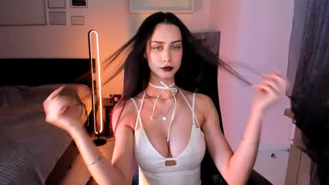 Snapshot of unaericaabistrong chatting on 01.13.26 unaericaabistrong online show from 01.13.26