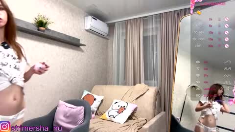 Snapshot of unarks chatting on 02.09.25 unarks online show from 02.09.25