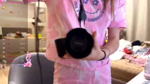 Snapshot of unarks chatting on 10.21.25 unarks online show from 10.21.25