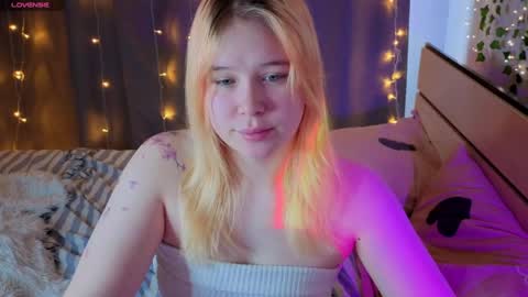 unburntkatniss online show from 04.12.26