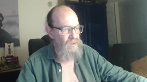 Uncle Hottie online show from 07.12.26