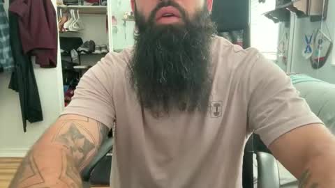uncutbeard129840 online show from 05.14.26