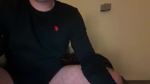 Snapshot of uncutedaustria chatting on 10.18.25 Tom online show from 10.18.25