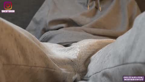 Snapshot of uncutgerman420 chatting on 11.06.25 Mister Uncut online show from 11.06.25