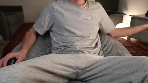 Snapshot of uncutgerman420 chatting on 11.09.25 Mister Uncut online show from 11.09.25