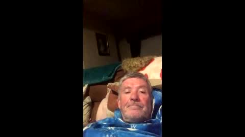 Snapshot of uncutoldboy chatting on 11.03.25 Uncutoldboy online show from 11.03.25