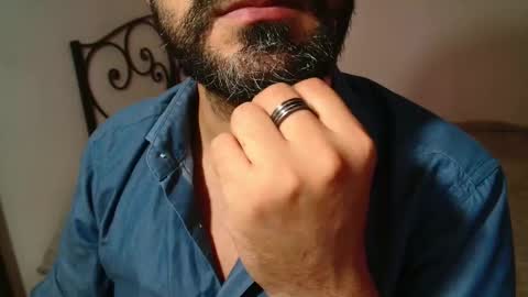 Snapshot of under_thedesk chatting on 10.22.25 Giov online show from 10.22.25