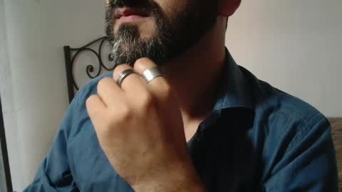 Giov online show from 05.06.26