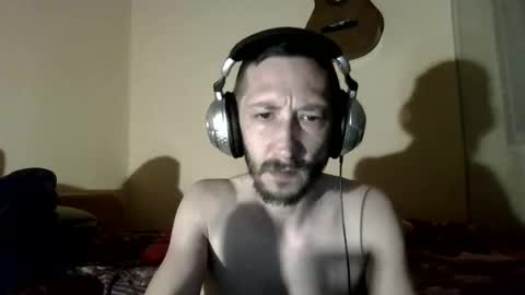 Snapshot of underguy19 chatting on 03.25.26 underguy19 online show from 03.25.26