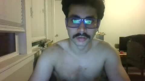 Snapshot of understanding_man chatting on 03.17.26 understanding_man online show from 03.17.26