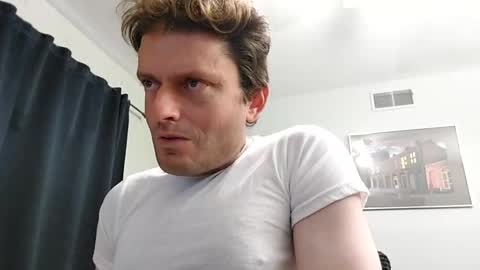 undress me online show from 10.13.25