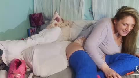 Snapshot of unforgettable138 chatting on 01.24.25 Unforgettable138- Thankful to be Thankful Thanksgiving Broadcast Tonight xo online show from 01.24.25