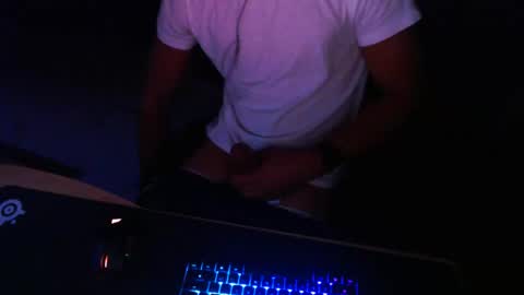 Snapshot of unicornflowers chatting on 01.11.25 unicornflowers online show from 01.11.25