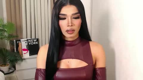 Miss Andrea online show from 11.06.25