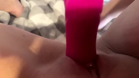 uniquebeauty32 online show from 11.17.25